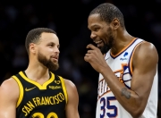 开云体育在线-勇士球员接受特殊治疗备战对决