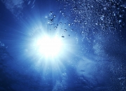 开云体育app-群山与峡谷的对话，当瑞士冰川映照委内瑞拉晚霞，三笘薰在无人区独舞