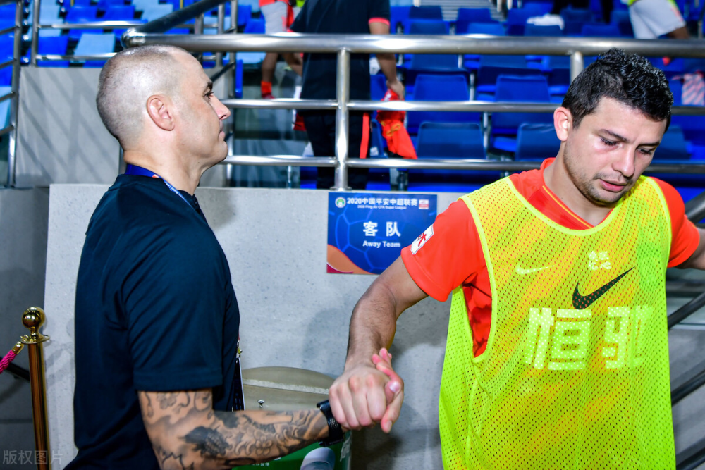 罗斯郎老将连续两场比赛进球 罗斯郎老将连续两场比赛进球