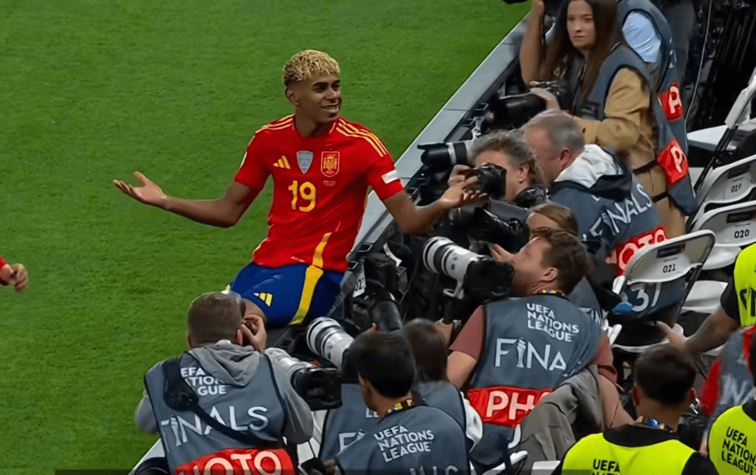 意大利力克西班牙，晋级欧国联半决赛