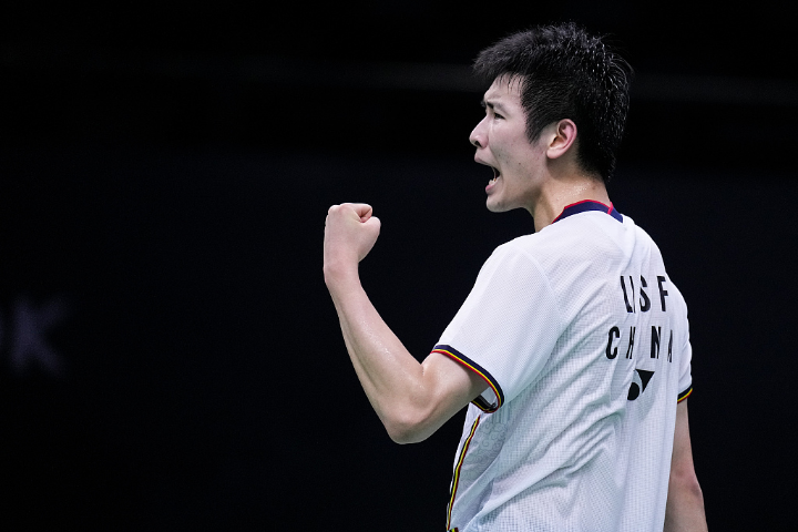 印度队鏖战日本队,辛杜刷新纪录 印度队鏖战日本队,辛杜刷新纪录