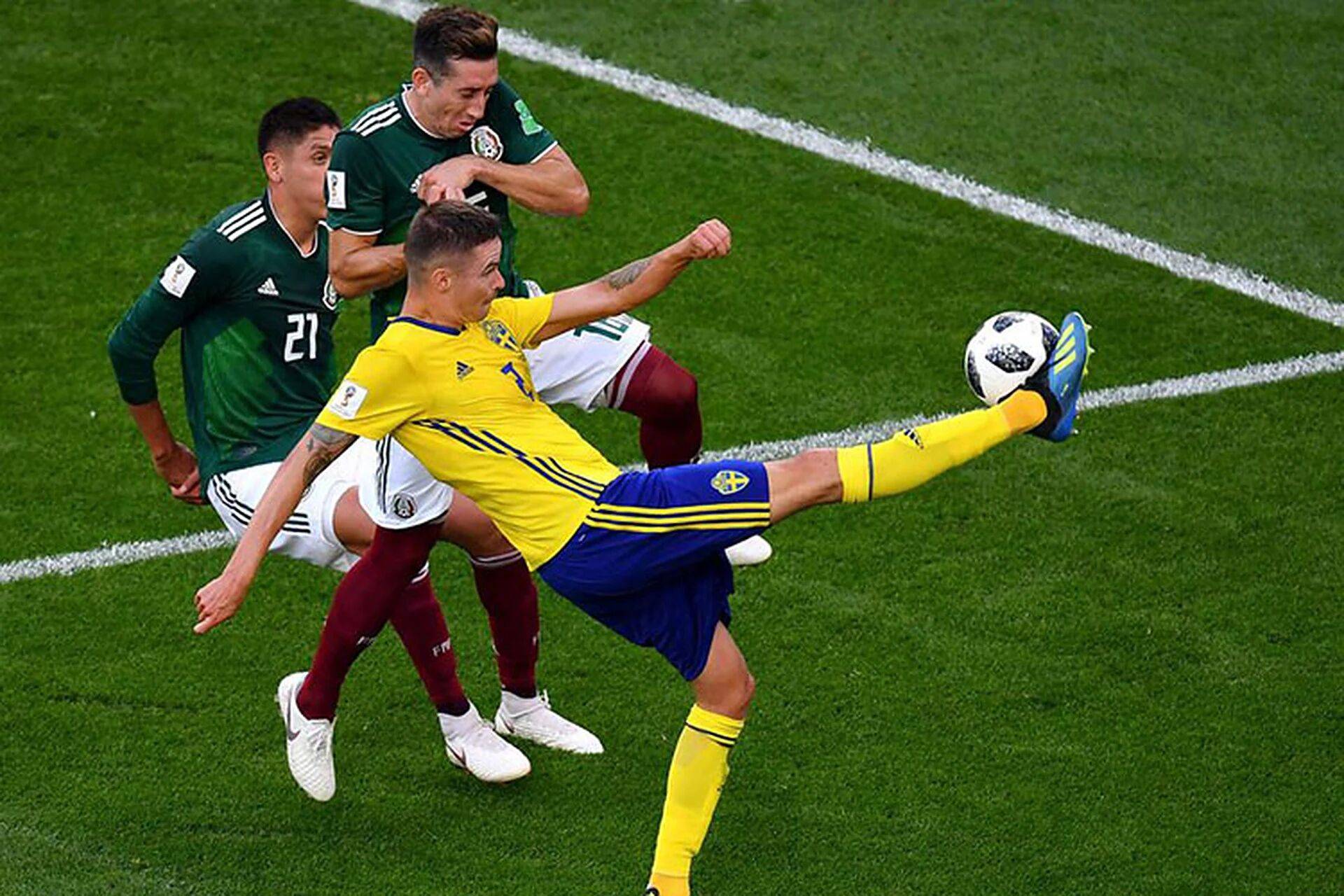 瑞典队完胜日本队,波尔高光表现 瑞典队完胜日本队,波尔高光表现