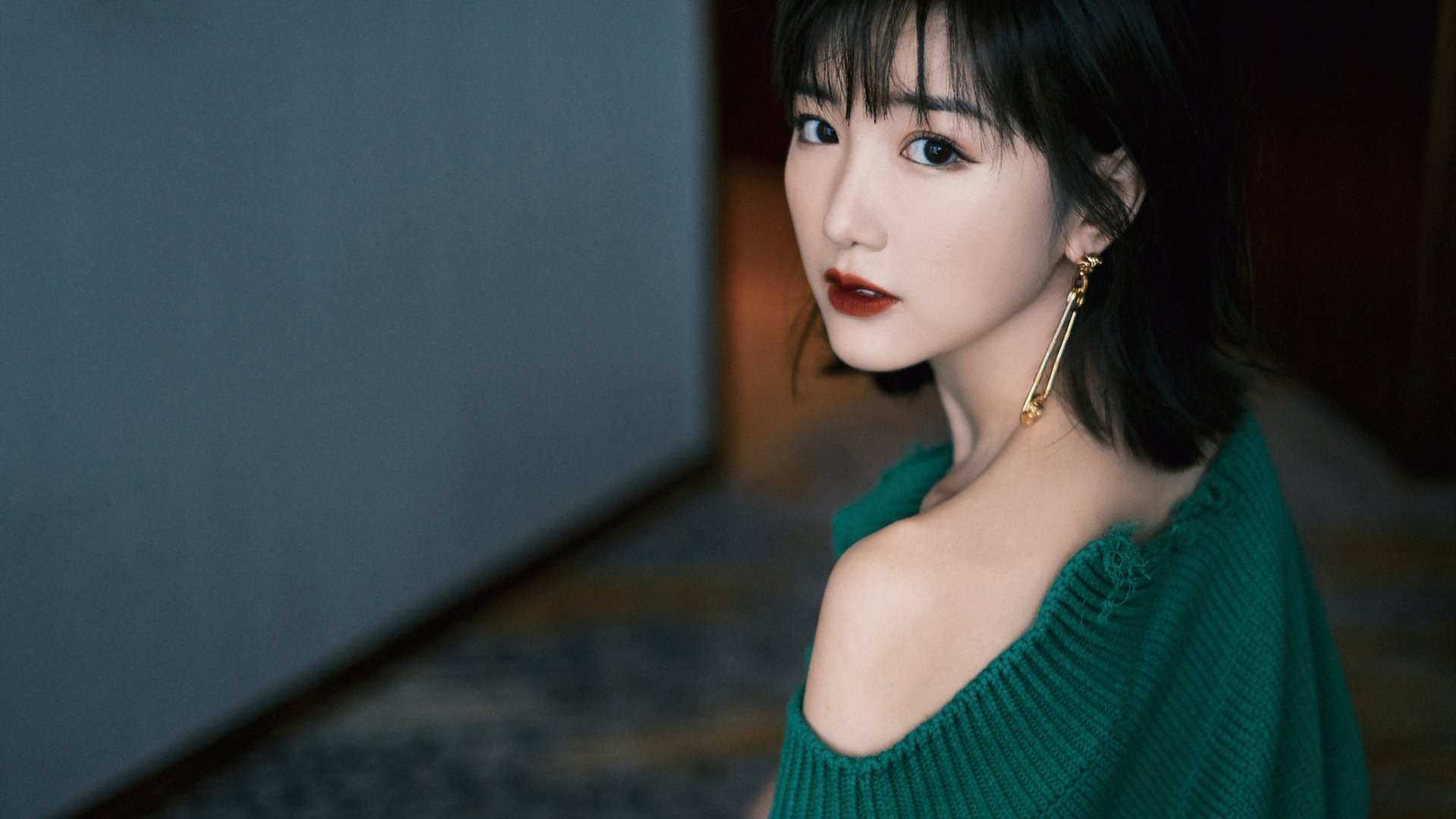 爱德华兹42分天神下凡难救主!开拓者六人上双强势晋级,魔术止步首轮