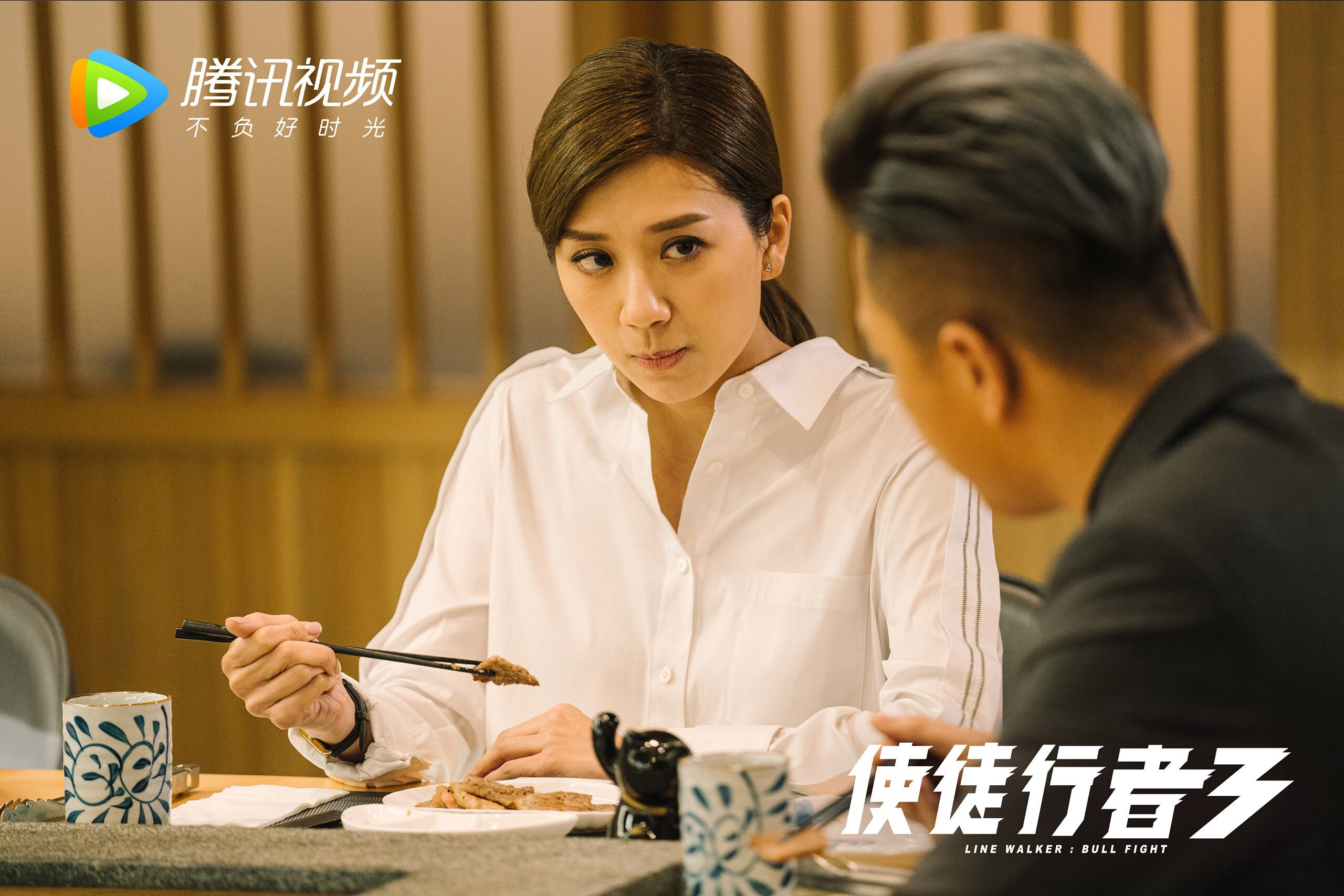 首先,我们扩展思维,构思几个不同风格的标题